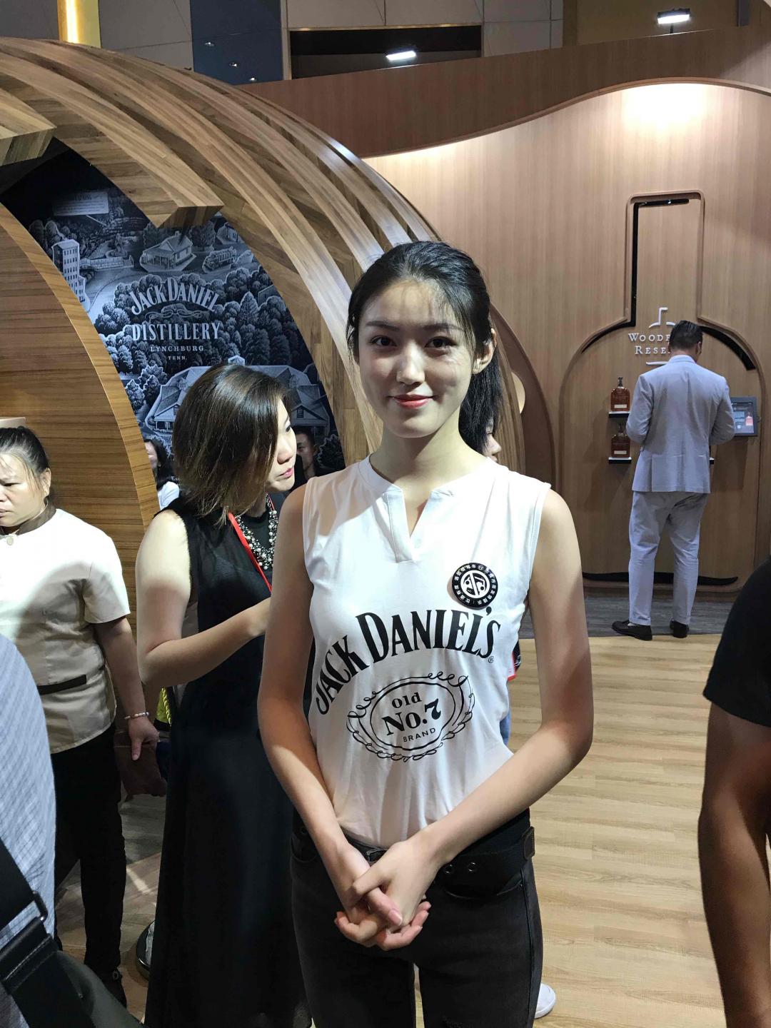 你是来喝酒的？真的吗？