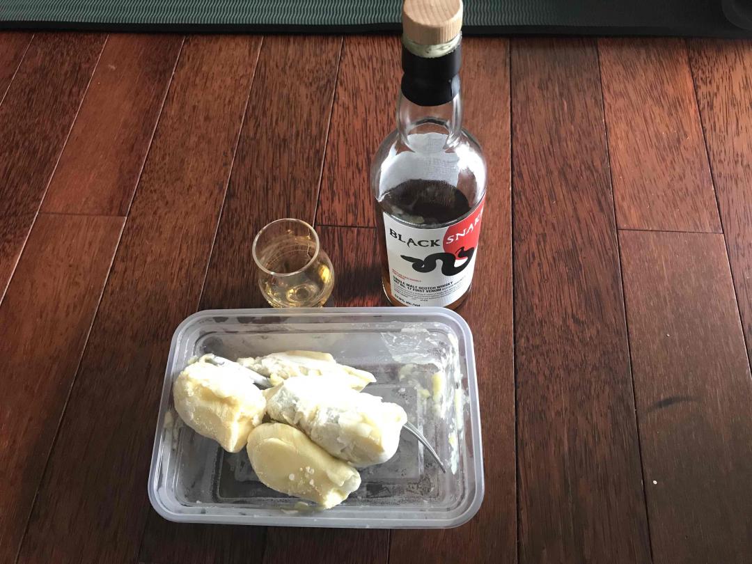 冻榴莲配小黑蛇