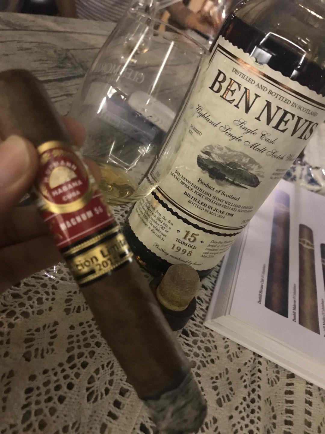 好友小聚，开心