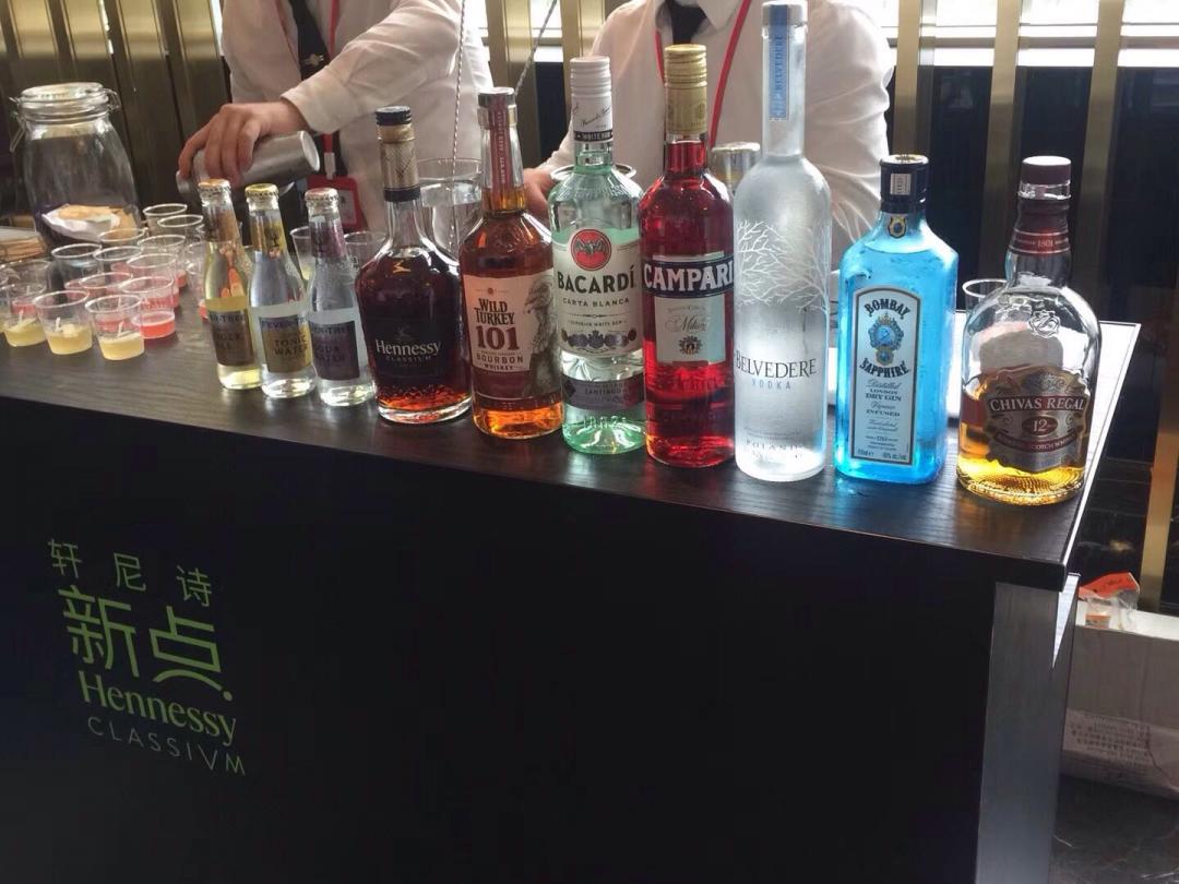 正好一周年<img src='https://sdata.whiskyworm.com/xcxpics/emoji_13.png' class='emoji' /><img src='https://sdata.whiskyworm.com/xcxpics/emoji_22.png' class='emoji' />