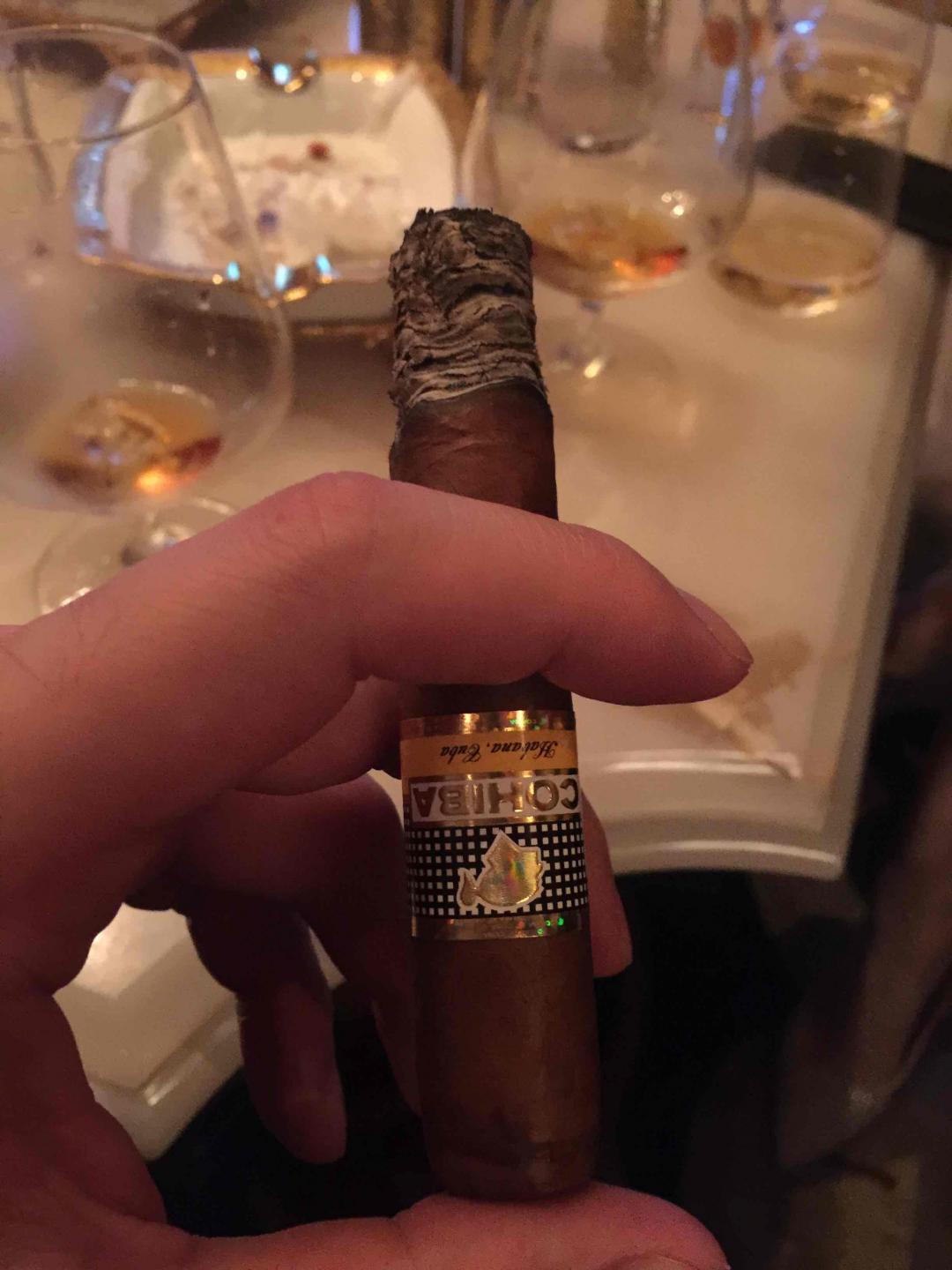 周末～有罗布图，有雪莉，开心！