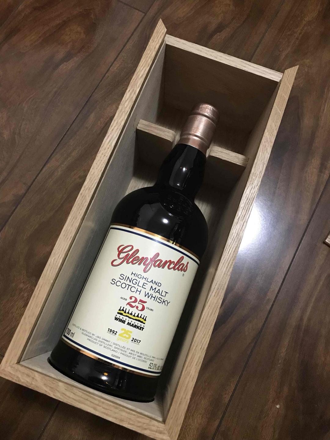 非常棒的一支 格兰花格25 年 原酒 好喝不贵<img src='https://sdata.whiskyworm.com/xcxpics/emoji_80.png' class='emoji' />