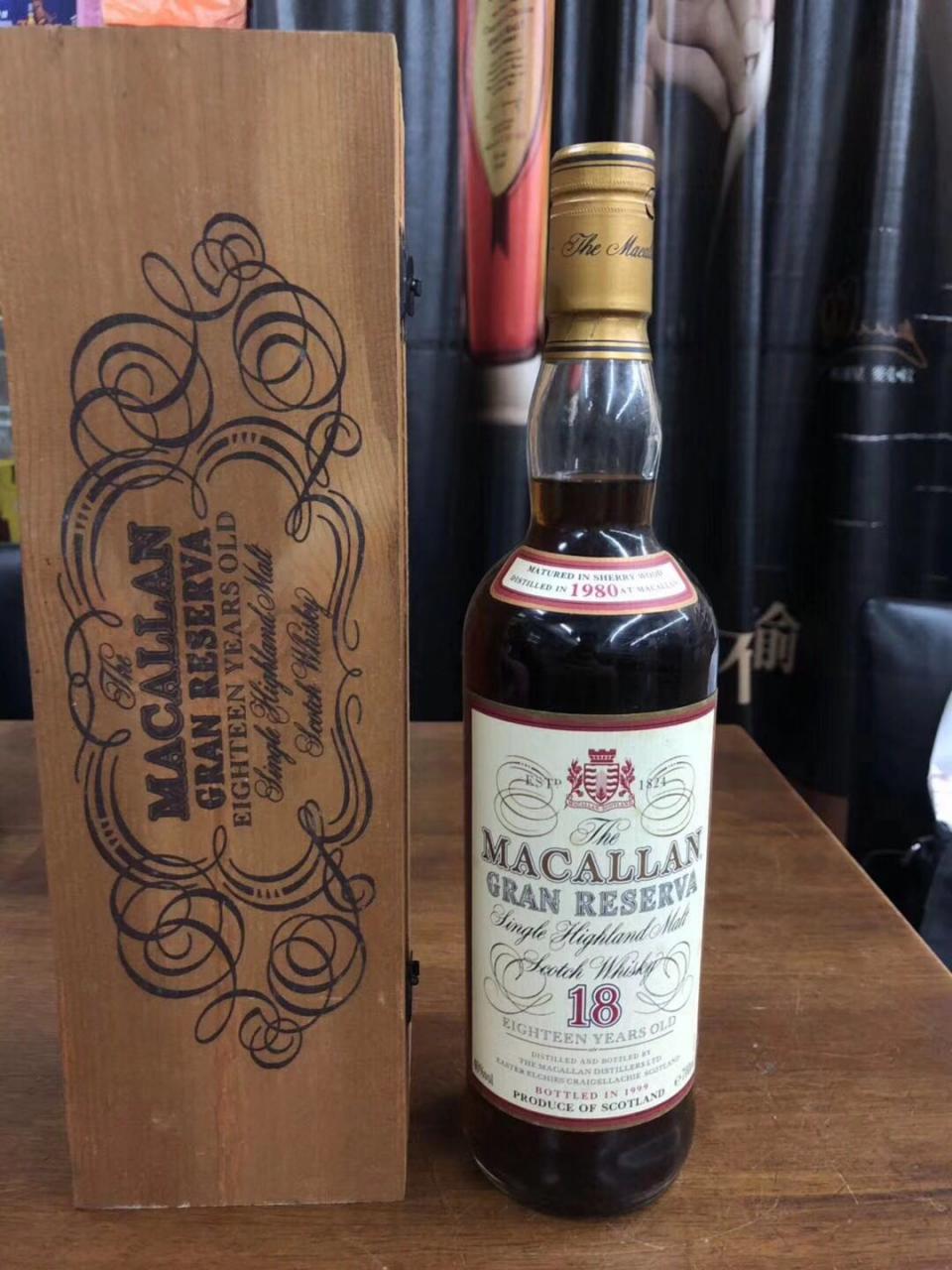 很难得👍🏻，如果M紫钻15/18年收齐就更漂亮了！🙂