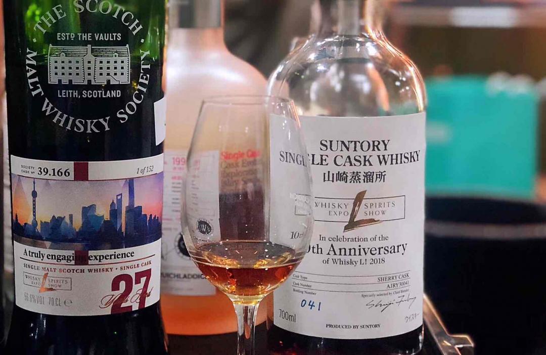 我这张破茶几上拍出这样的照片 很服