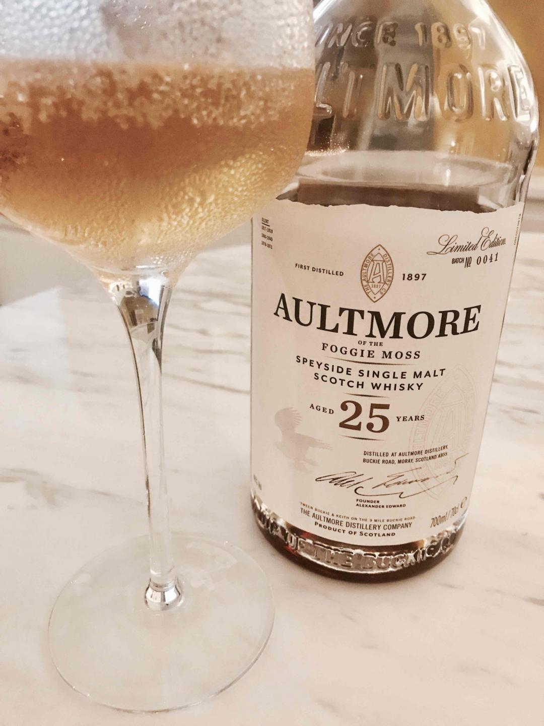 Aultmore真是一个喝上了就不肯放手的酒厂<img src='https://sdata.whiskyworm.com/xcxpics/emoji_3.png' class='emoji' />