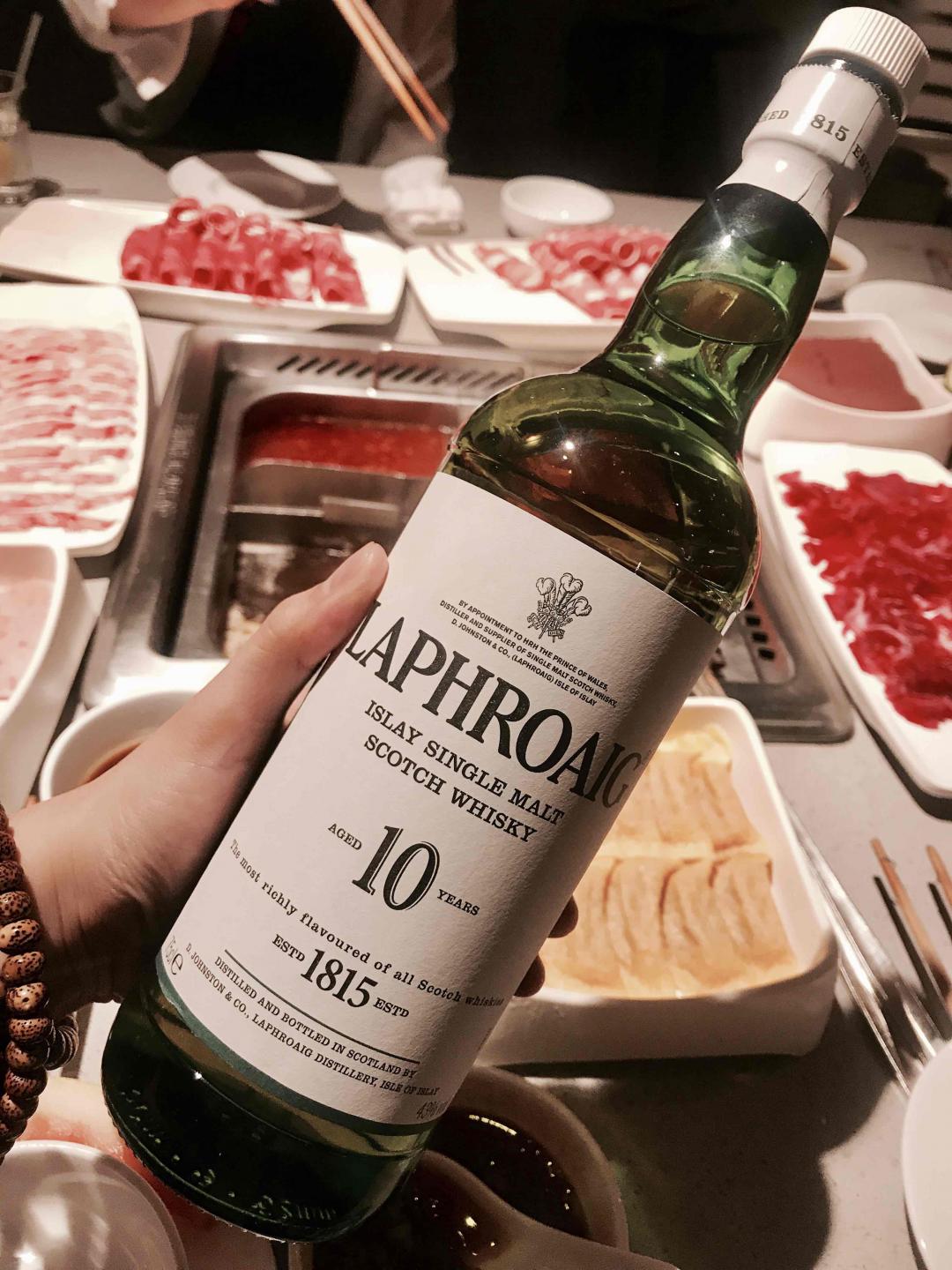 以前吃川味火锅配Highball，现在口味越来越重了，该配啥呢？各位都是怎么搭配？<img src='https://sdata.whiskyworm.com/xcxpics/emoji_55.png' class='emoji' />