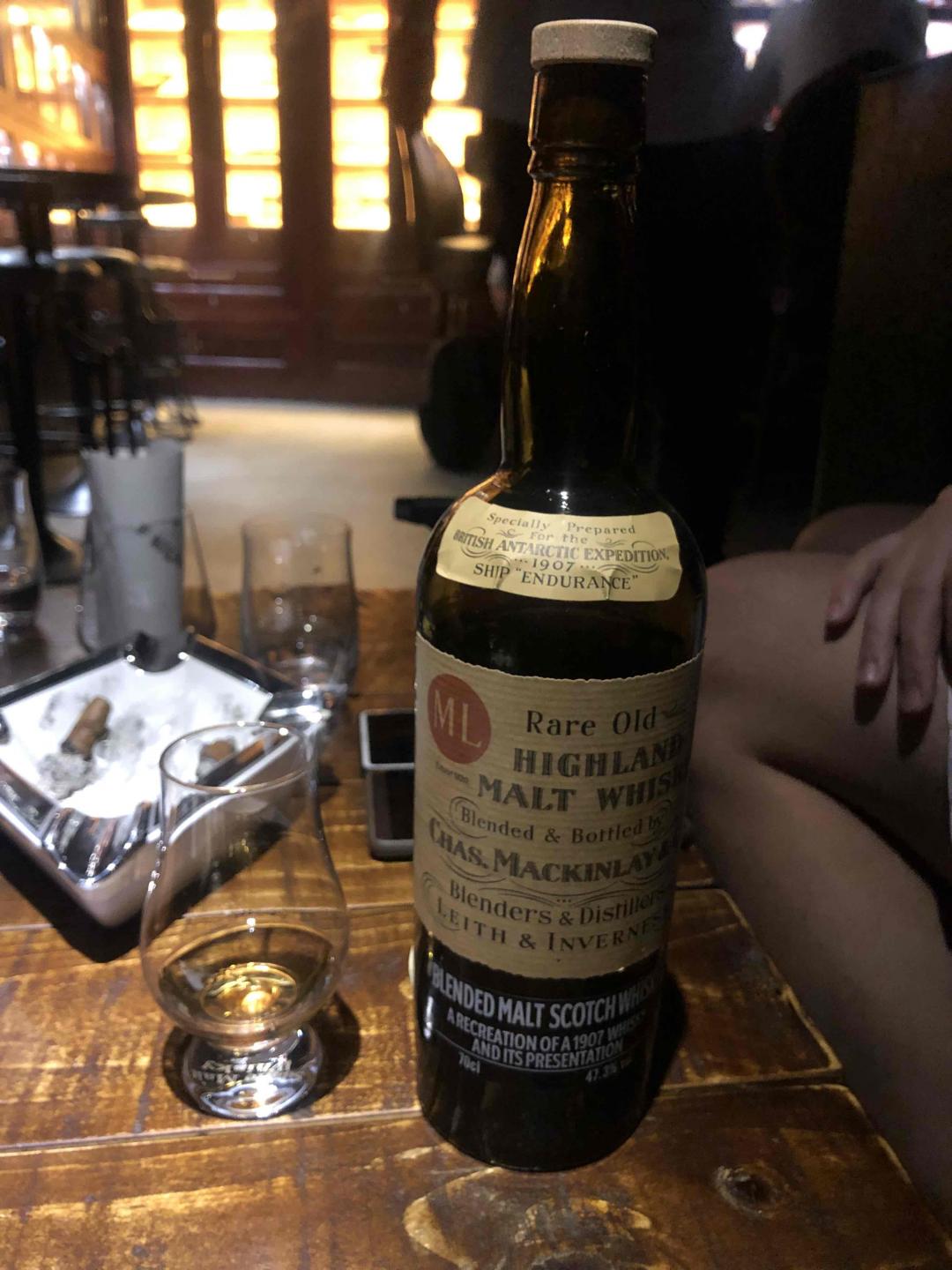 好久沒來咖啡攞走，羅漢伏魔面基鈡老闆