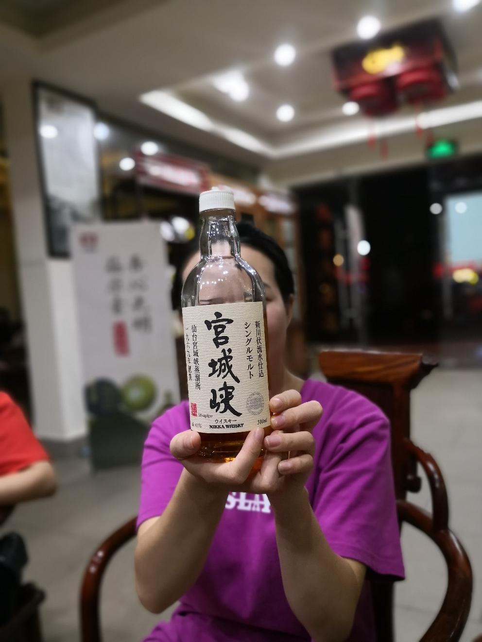 威士忌，原来女人比男人更爱!