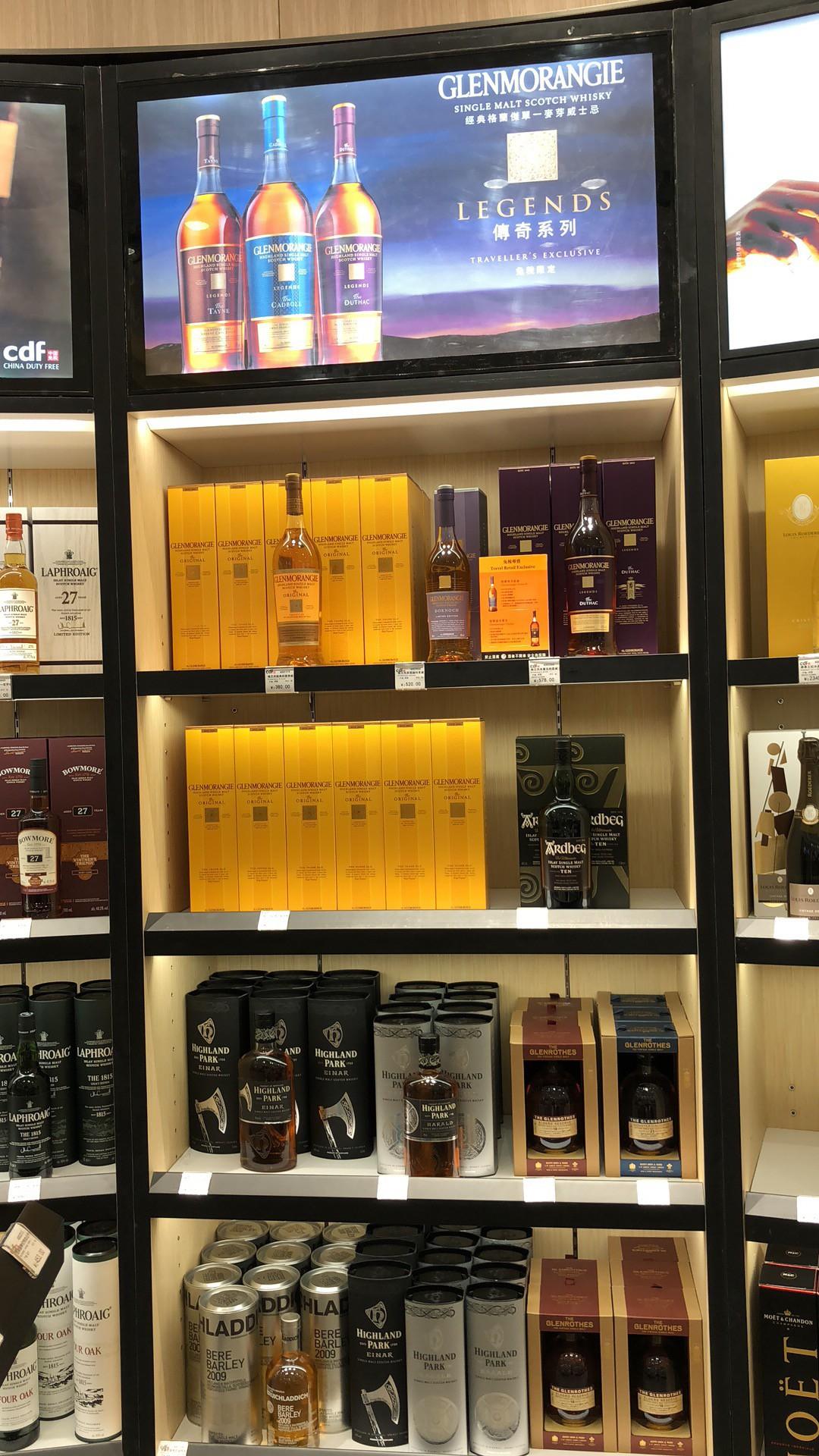 广州机场也不错