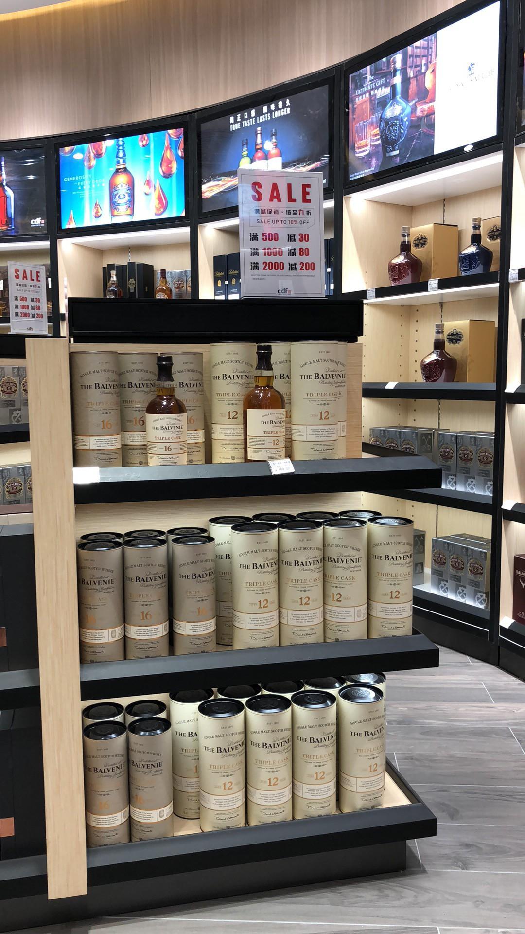 广州机场也不错