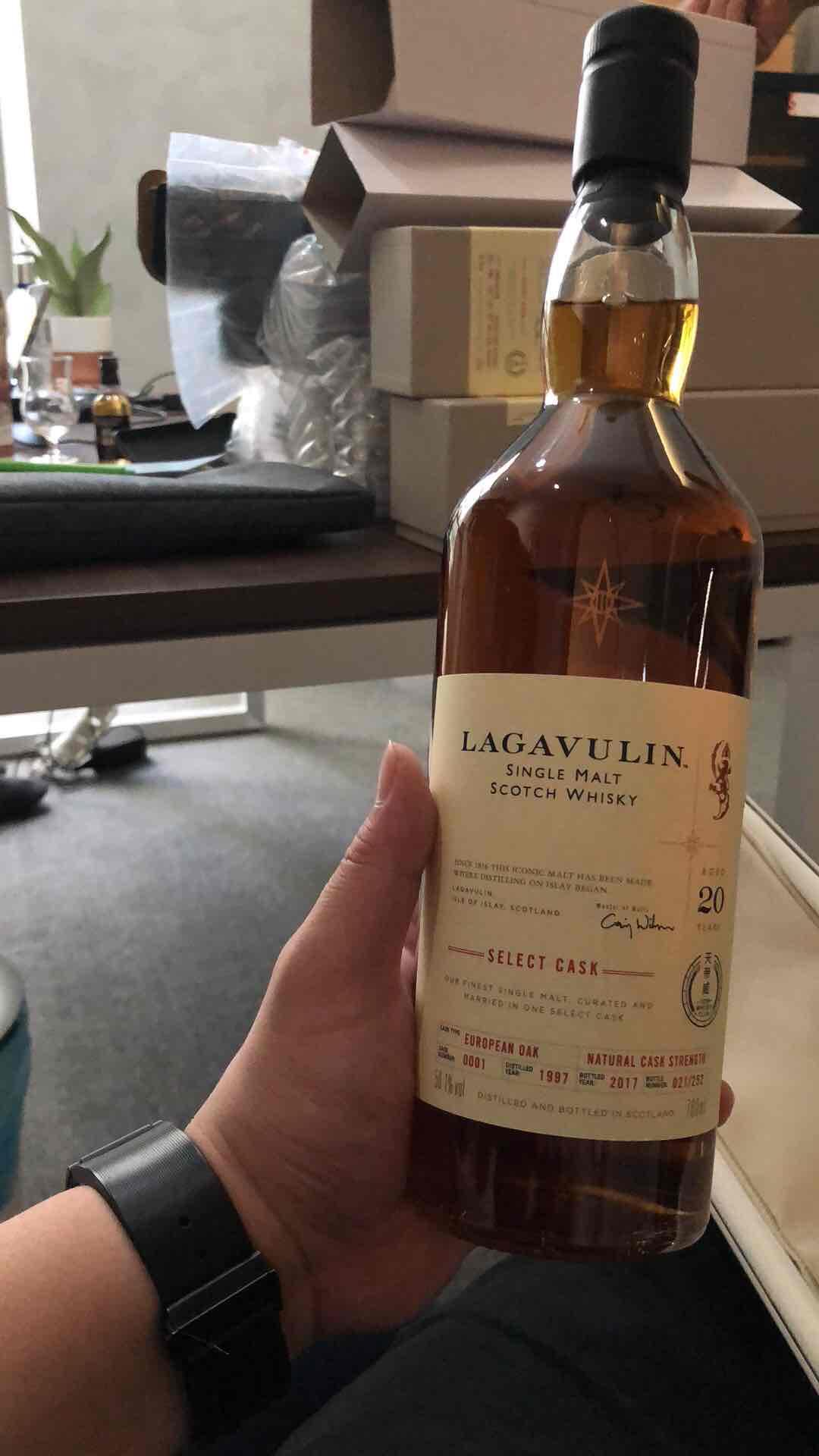 <img src='https://sdata.whiskyworm.com/xcxpics/emoji_42.png' class='emoji' />大家要不要呢，就是价格比较贵！