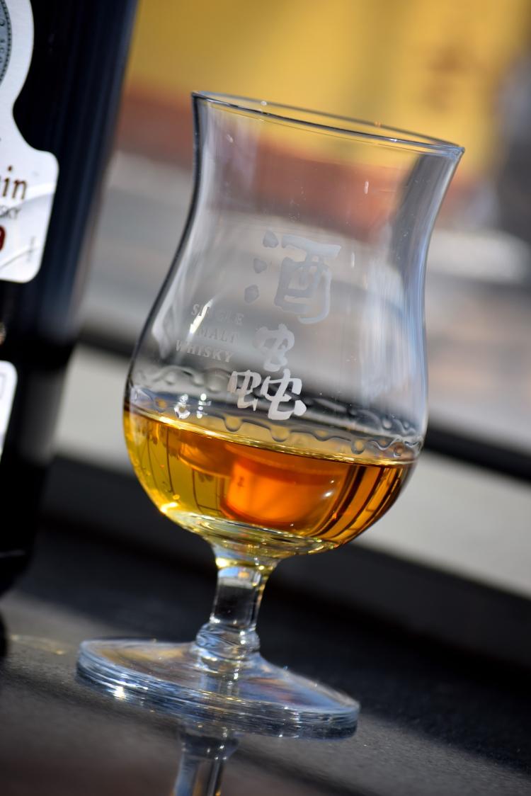 布纳哈本红酒桶酒评一则