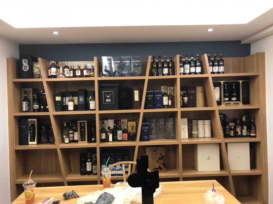 入坑一年不到！钱包空空