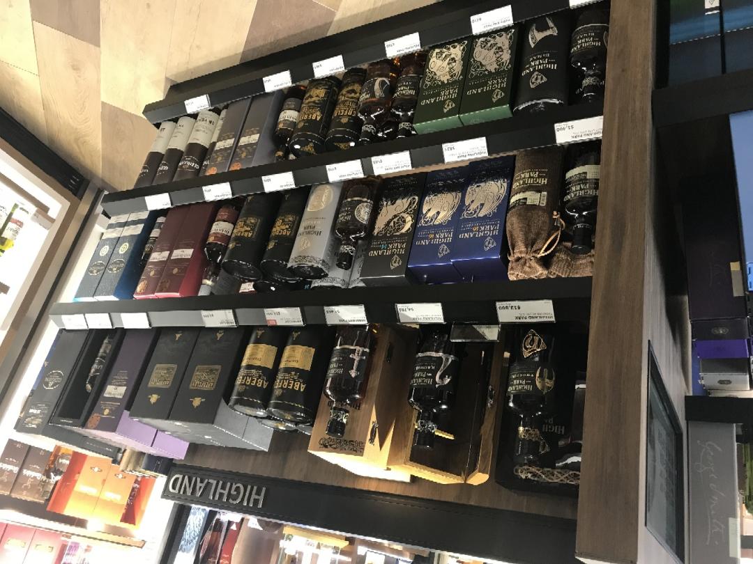 香港机场搂一眼