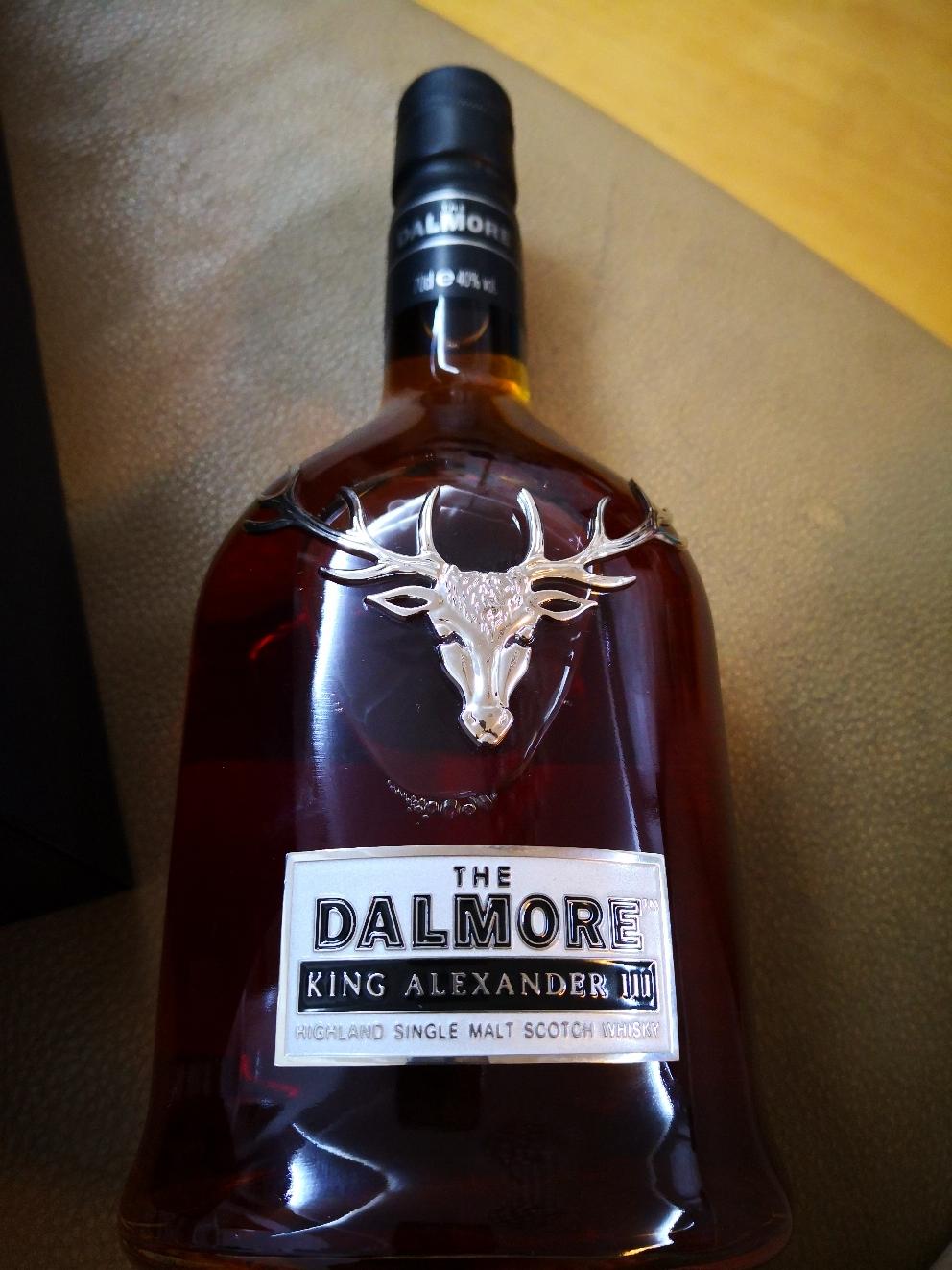 初次买酒，上次在米兰机场买的，好像180欧，请各位大佬评点一下这个酒有没有存的价值，谢谢