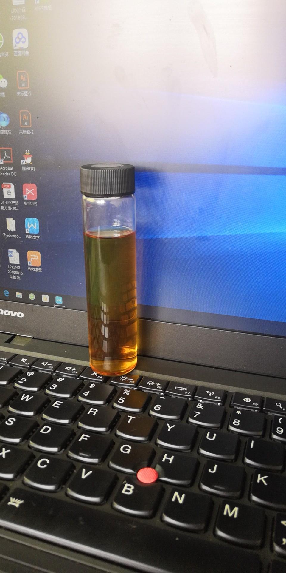 加班，还好有威士忌