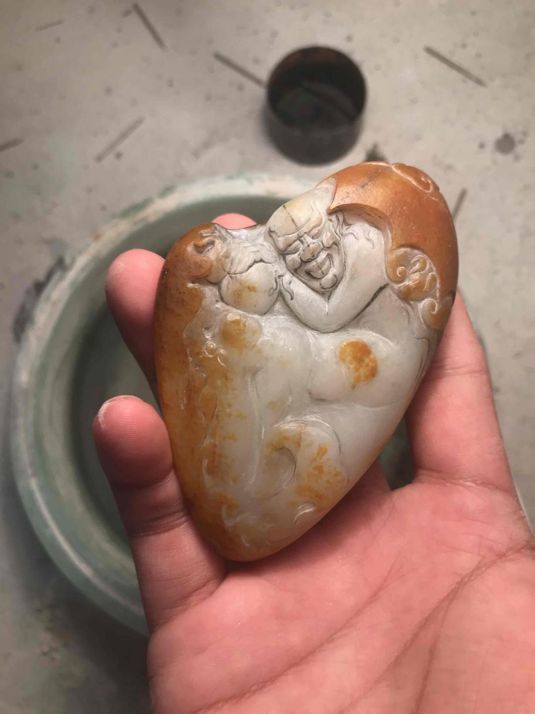 来了好久看了很多大佬 比如小涵总、首黑总，也学习了很多第一次发帖