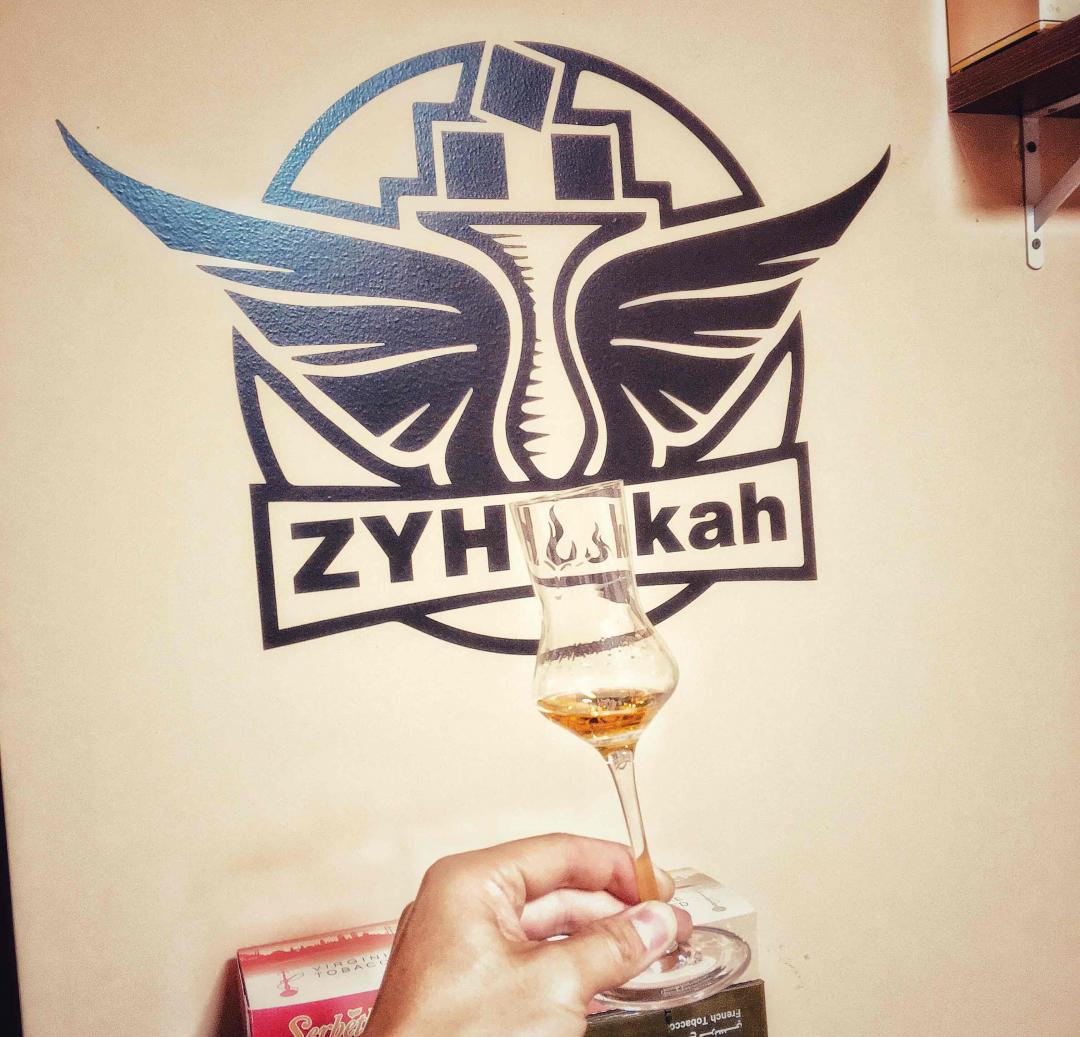 酒而酒知，久而久之，无需太有。