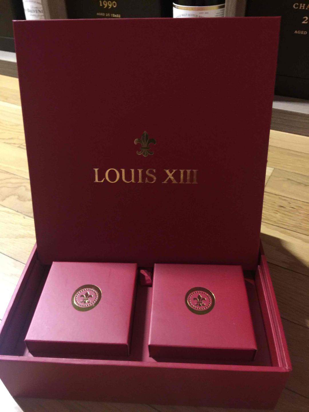 路易十三的月餅😊😁😇