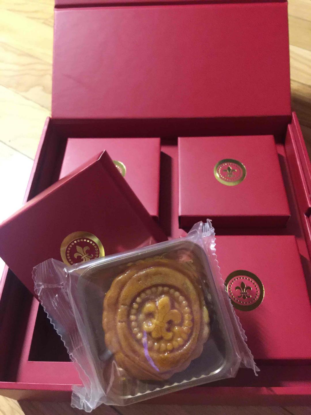 路易十三的月餅😊😁😇