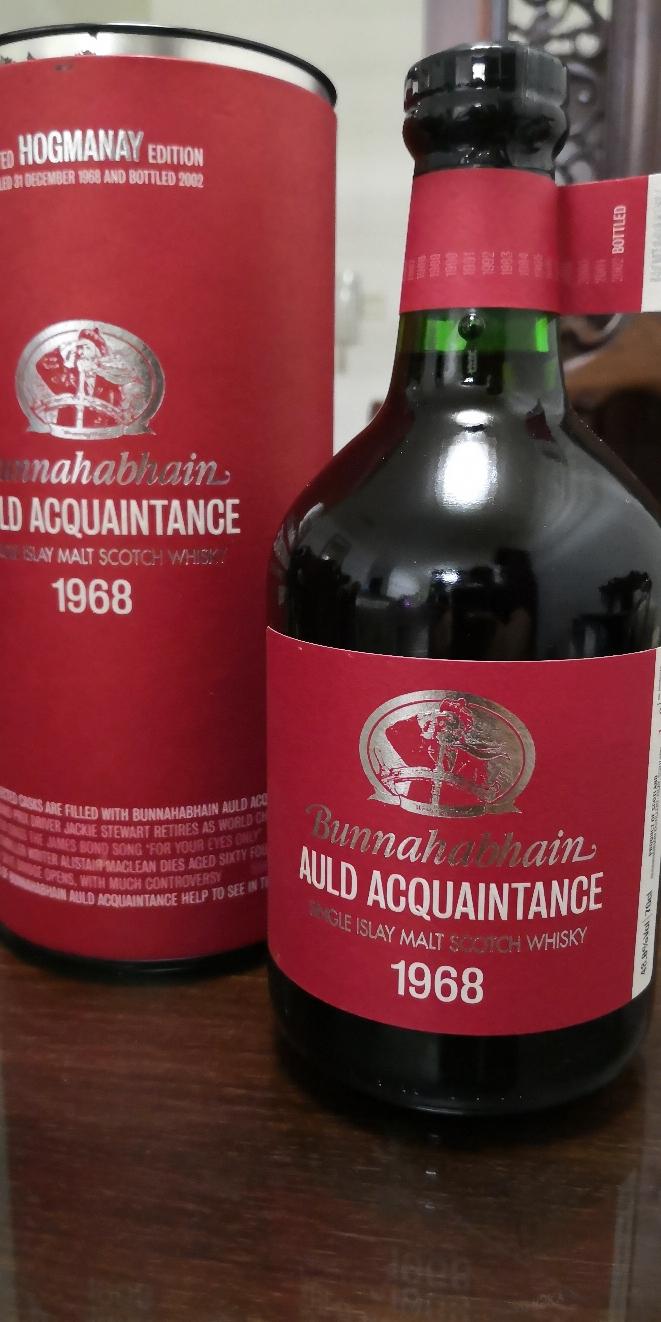 生日前收到一瓶出生同年的好酒，算是今年最好的生日礼物了。也提前祝各位酒友节日快乐！