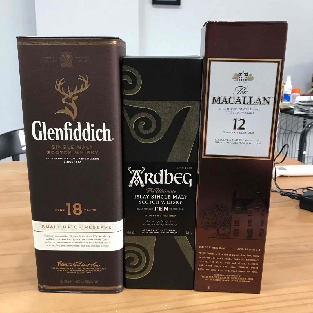 新人第一次在酒虫买酒，囊中羞涩，只能挑些百元的酒找找合适的口粮