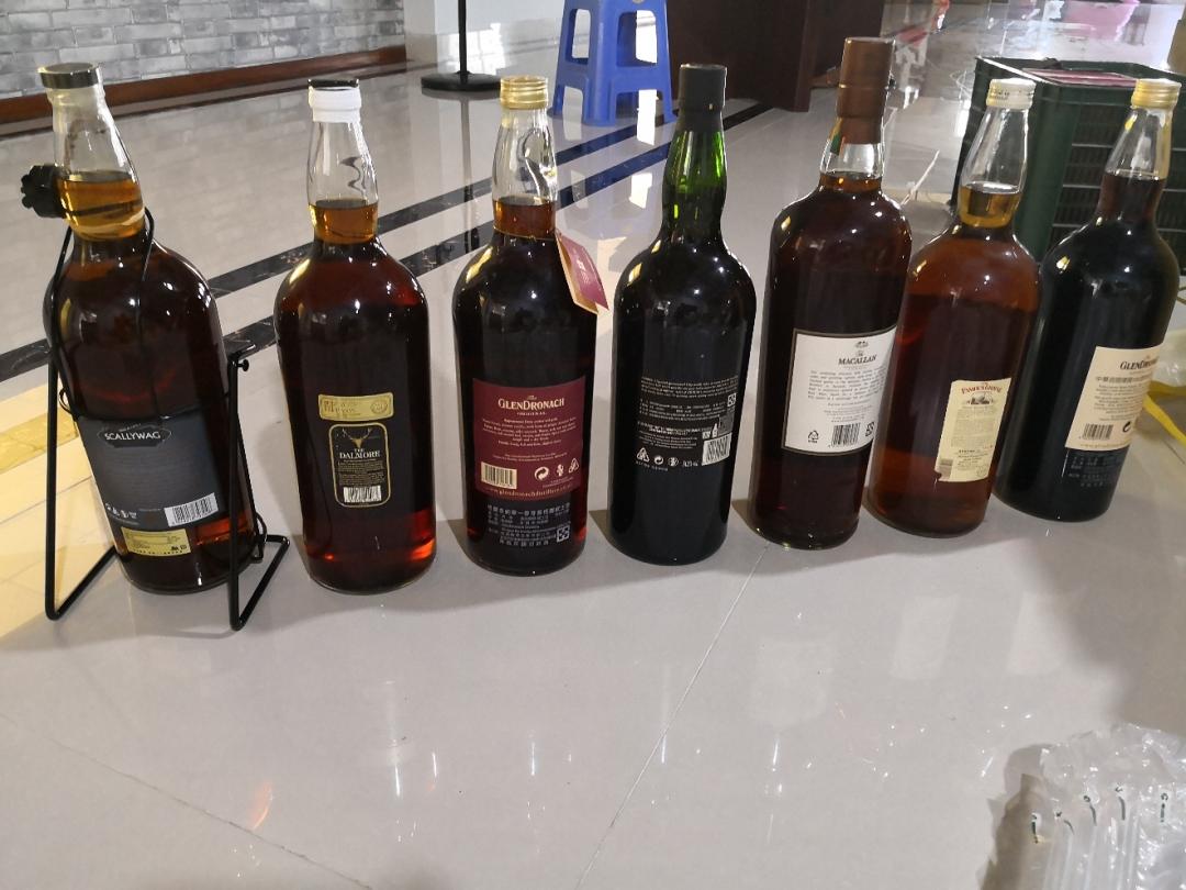 全部是大块头4.5公升装，个人超喜欢