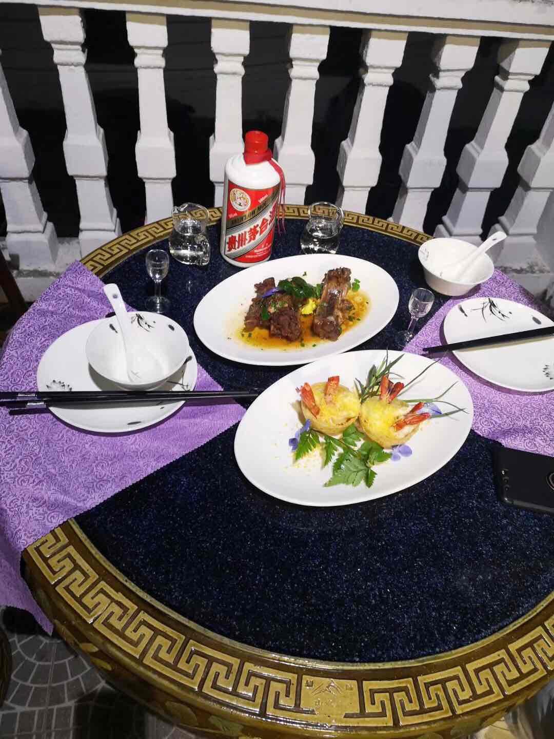 <img src='https://sdata.whiskyworm.com/xcxpics/emoji_4.png' class='emoji' />