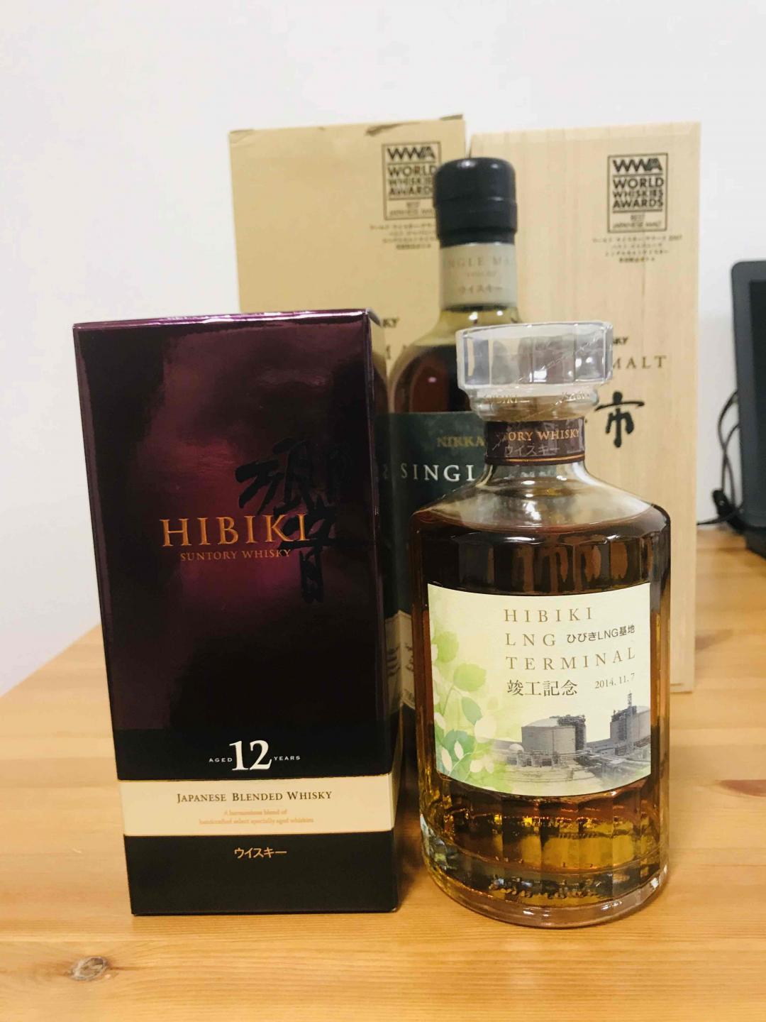 又到了每周收快递拆箱子的时间<img src='https://sdata.whiskyworm.com/xcxpics/emoji_13.png' class='emoji' />