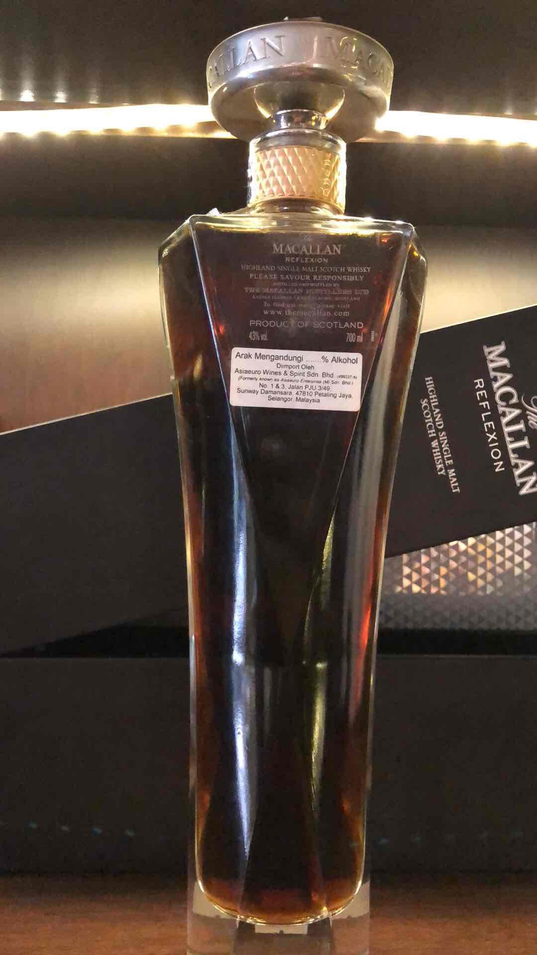 替朋友问一下，这酒国内什么价？<img src='https://sdata.whiskyworm.com/xcxpics/emoji_84.png' class='emoji' />