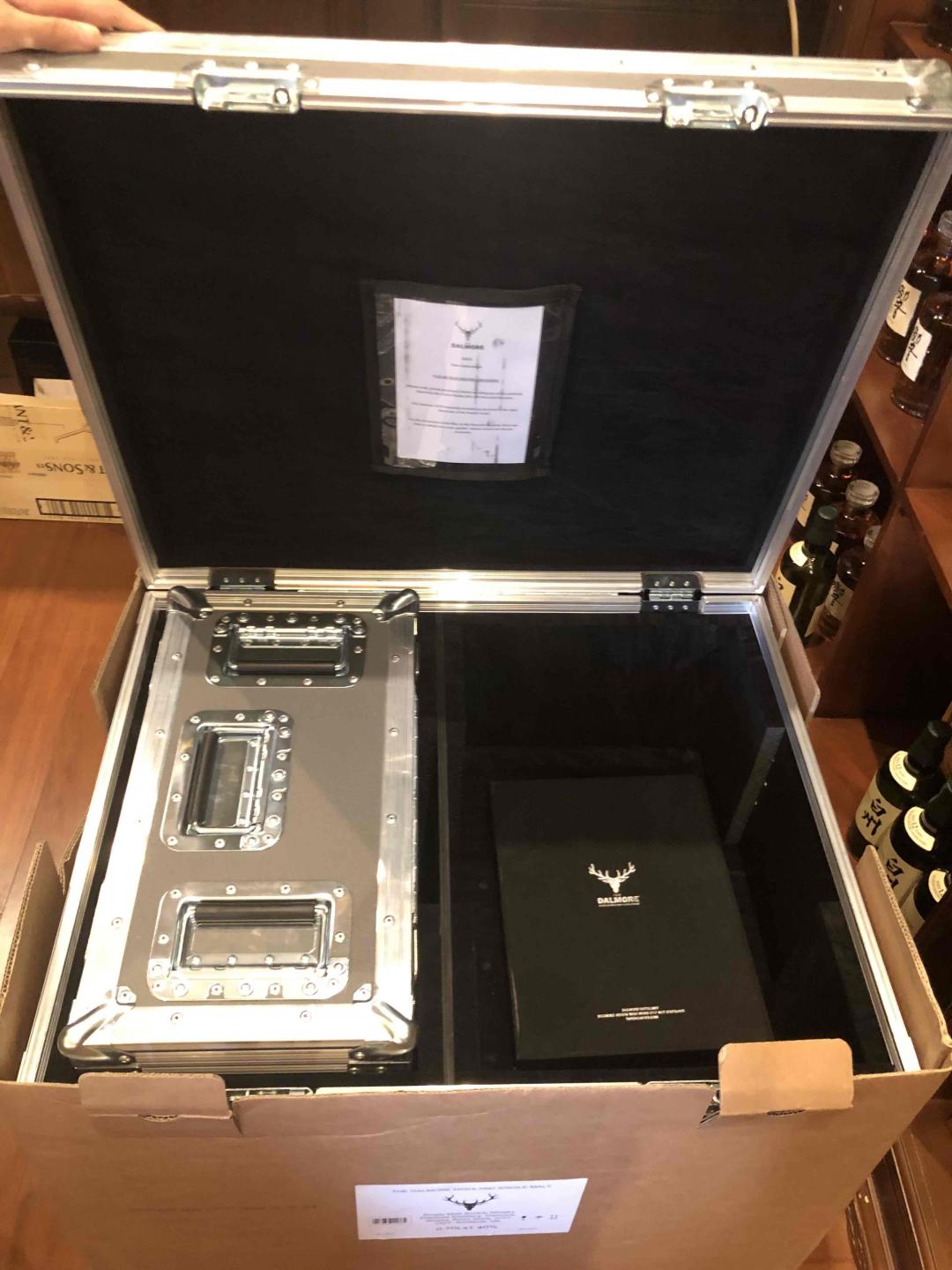 这个箱子是要让我再放一百年吗？