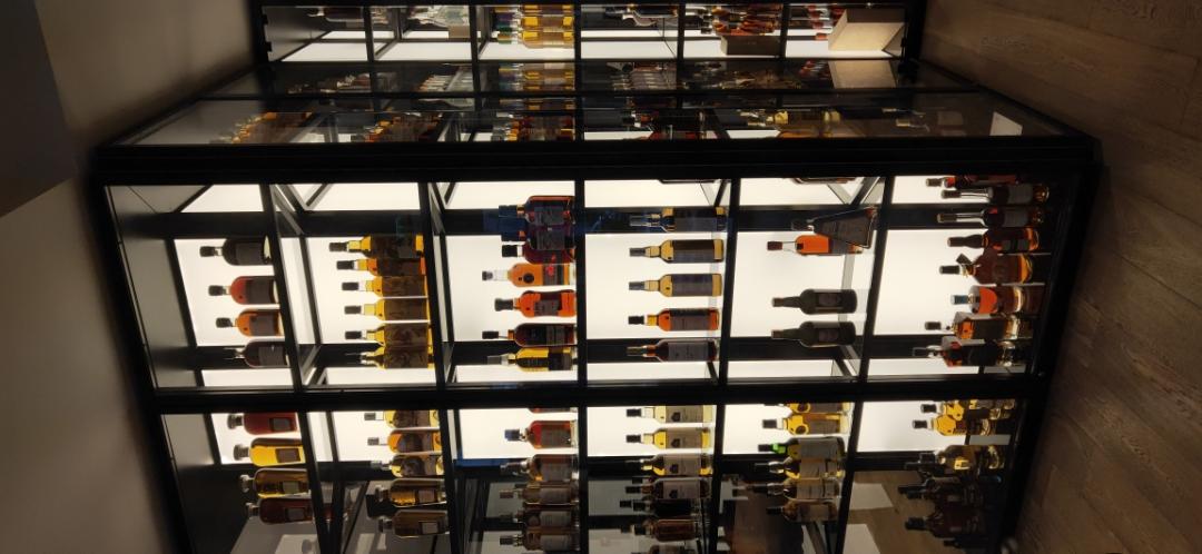 巴黎两家Whisky店