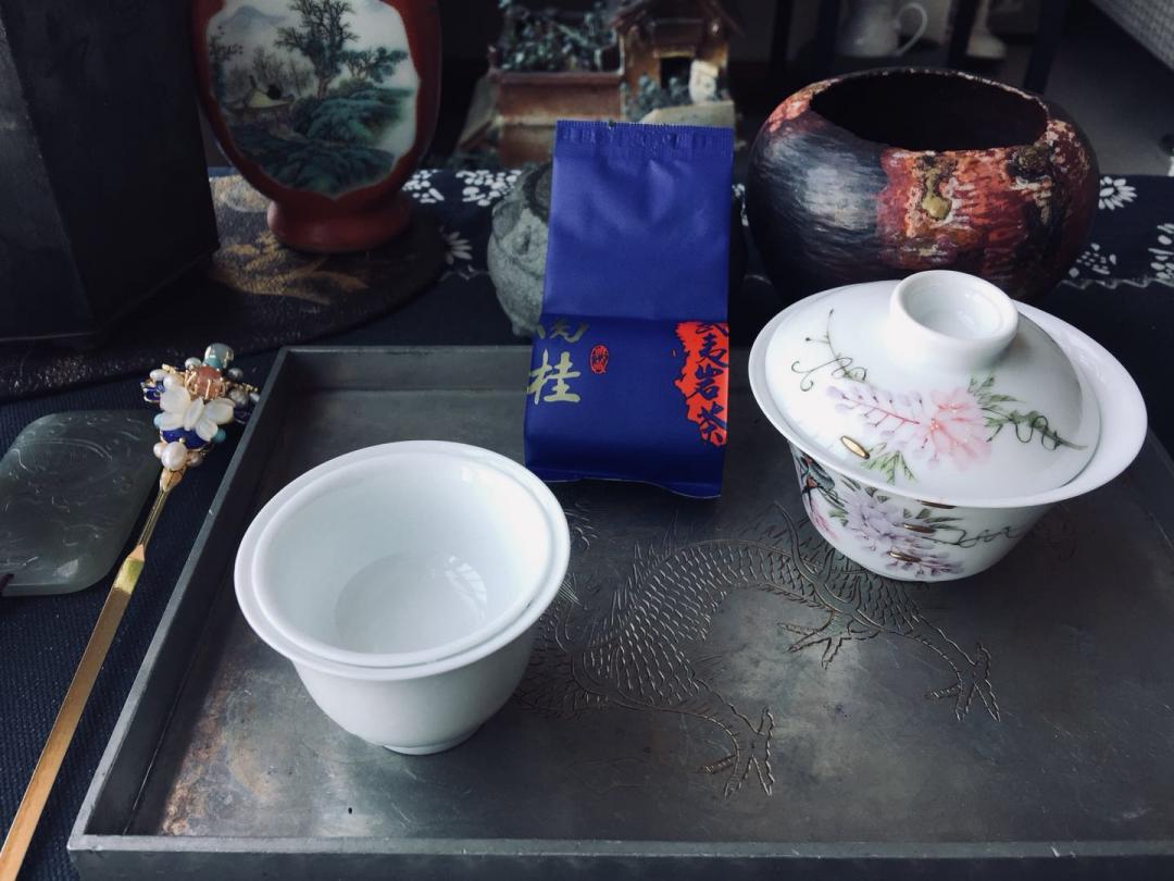 <img src='https://sdata.whiskyworm.com/xcxpics/emoji_1.png' class='emoji' />