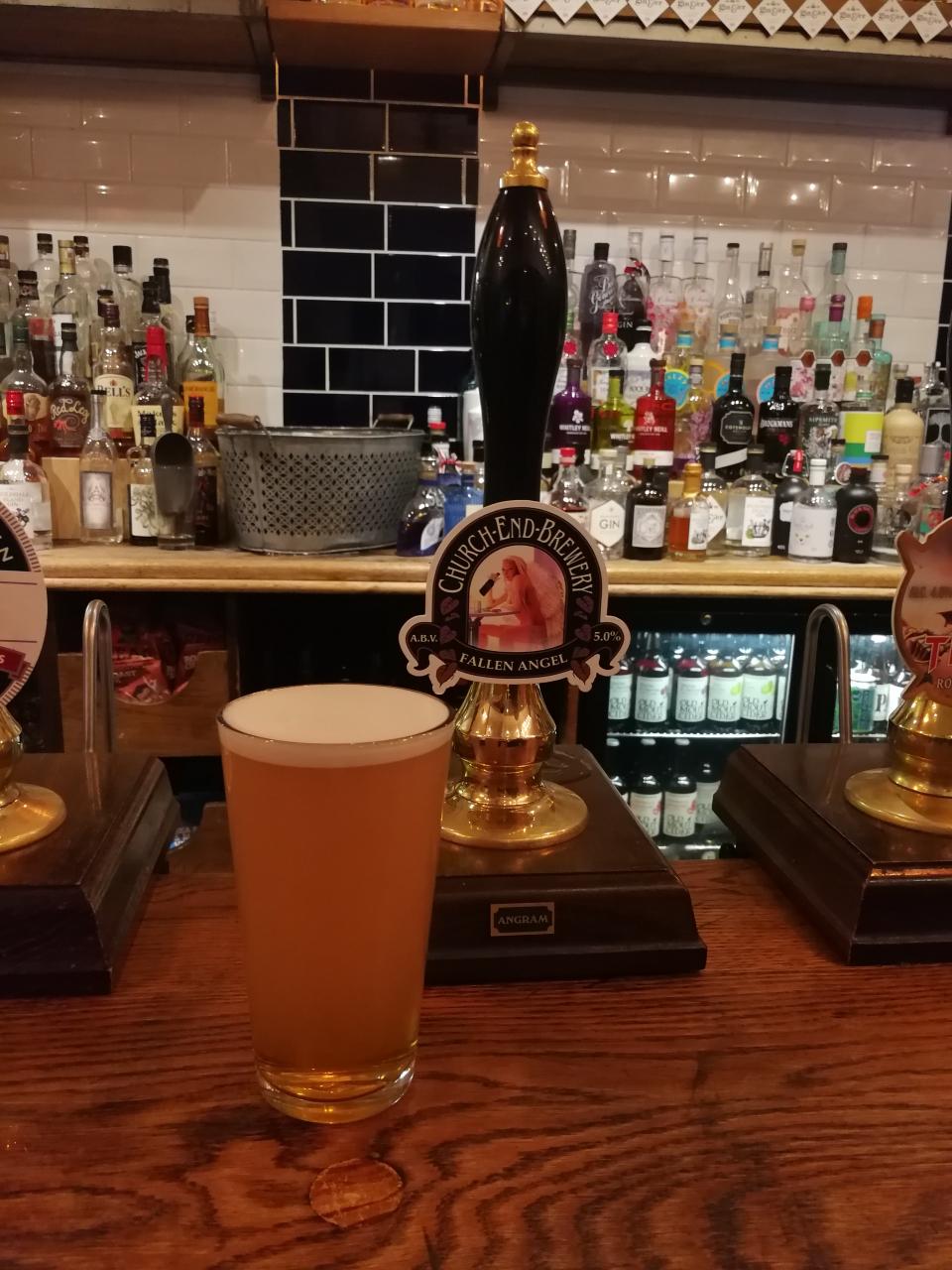 温莎镇，来杯堕落天使