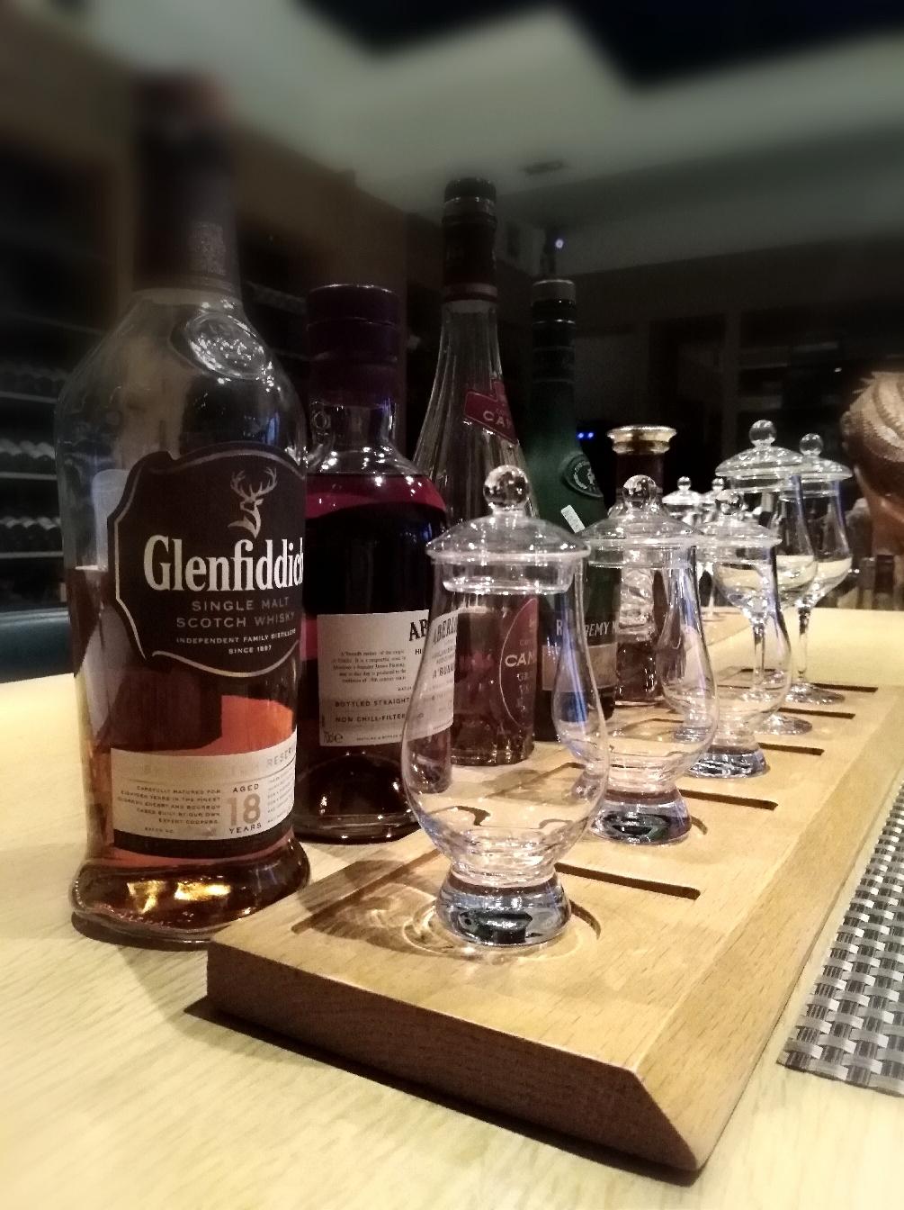 不喝酒就没朋友