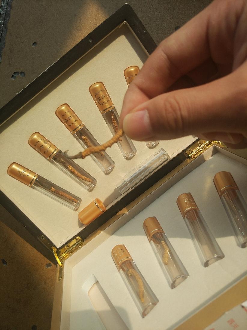 好酒没发帖了，最近饿的在捉虫子吃，好酒没有买到好酒了。