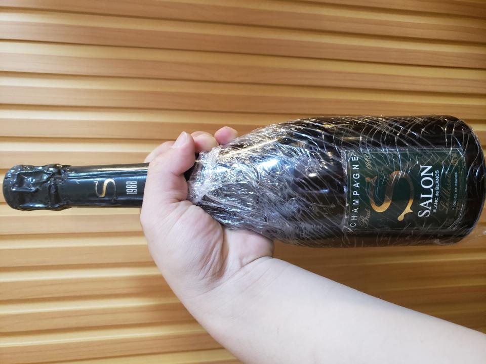 手持沙龙前来助阵