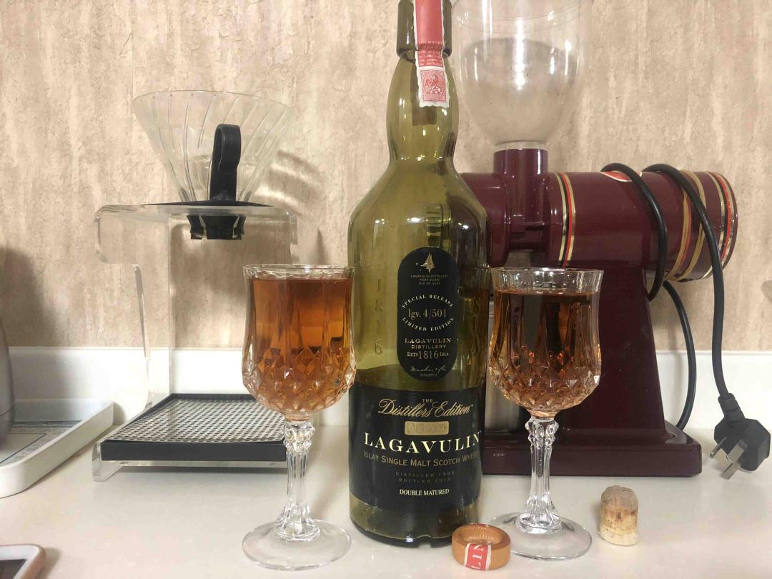 喝完这一瓶.....没有下一瓶了<img src='https://sdata.whiskyworm.com/xcxpics/emoji_10.png' class='emoji' /><img src='https://sdata.whiskyworm.com/xcxpics/emoji_10.png' class='emoji' /><img src='https://sdata.whiskyworm.com/xcxpics/emoji_10.png' class='emoji' />