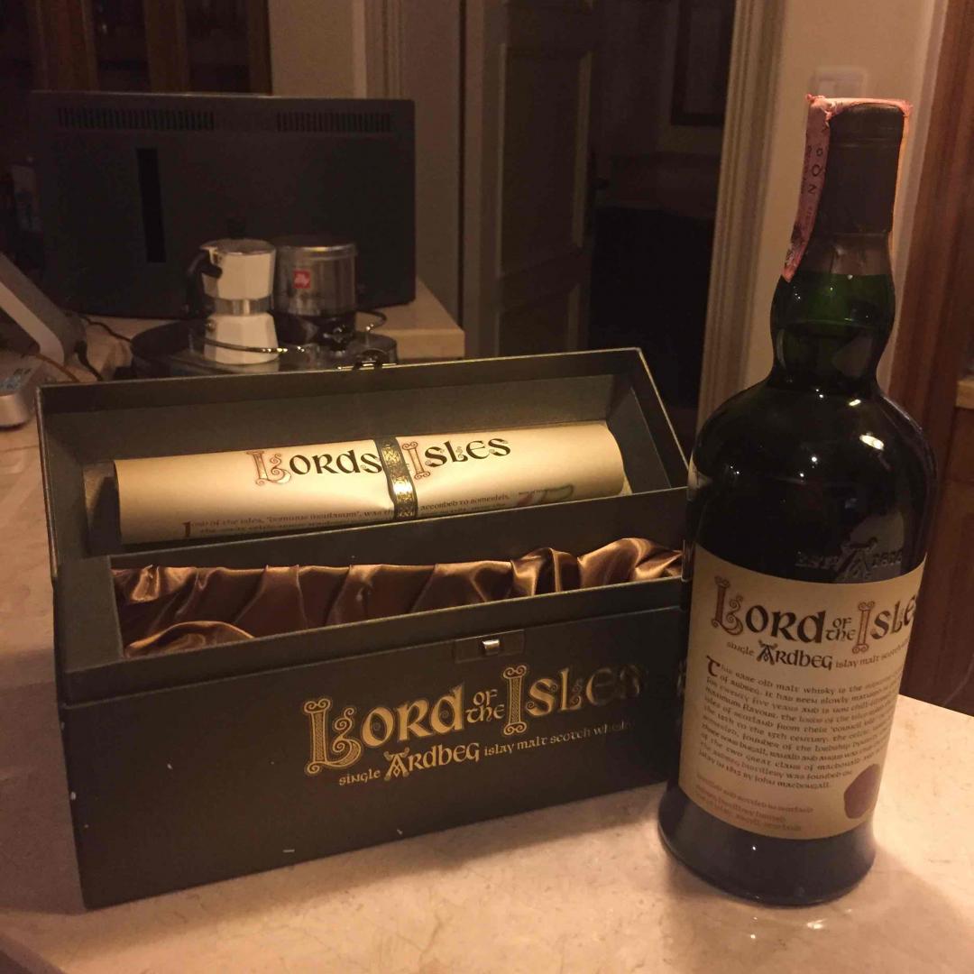 等了大半个月，登岛！