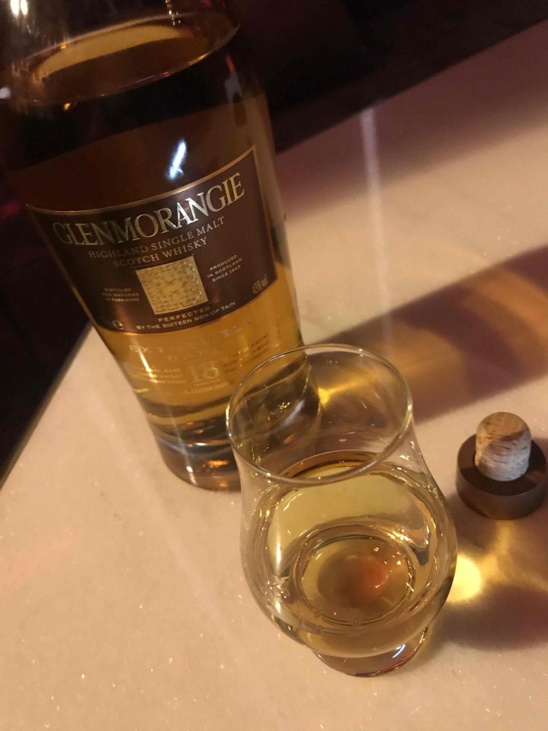 第一次發酒評，鞭小力