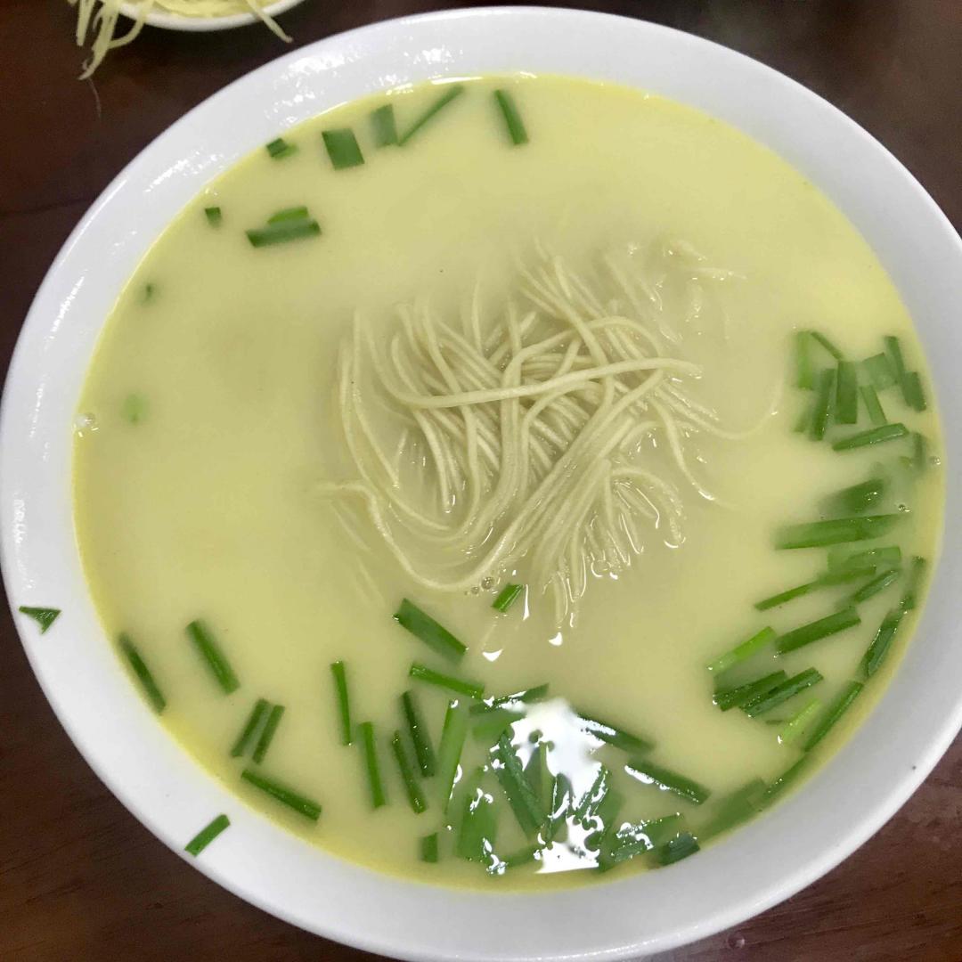 出差在外，以酒为伴