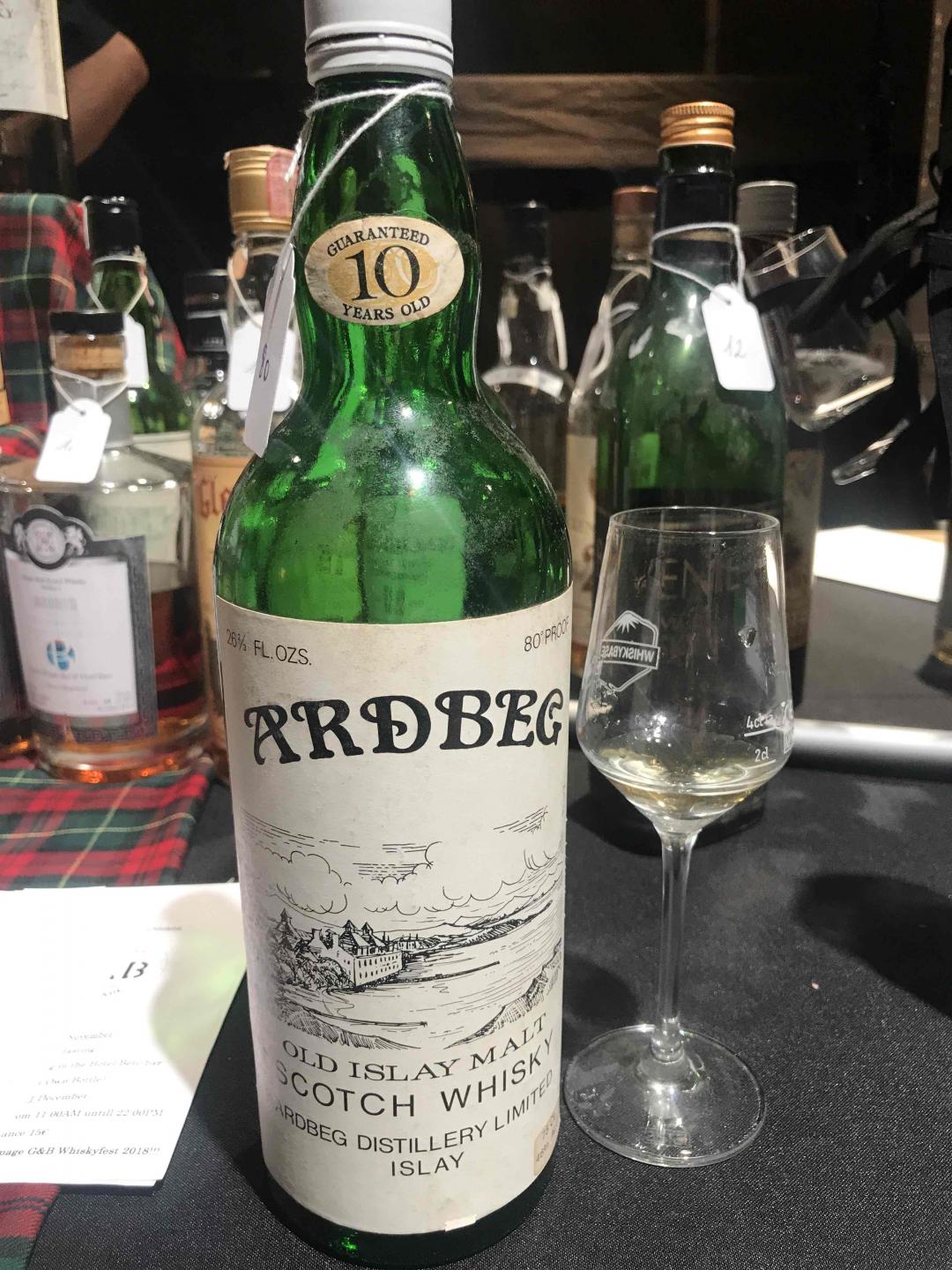 说好的这次来主要是试新酒的，但是见到这些，还能抵抗吗？I can resist anything except temptation.