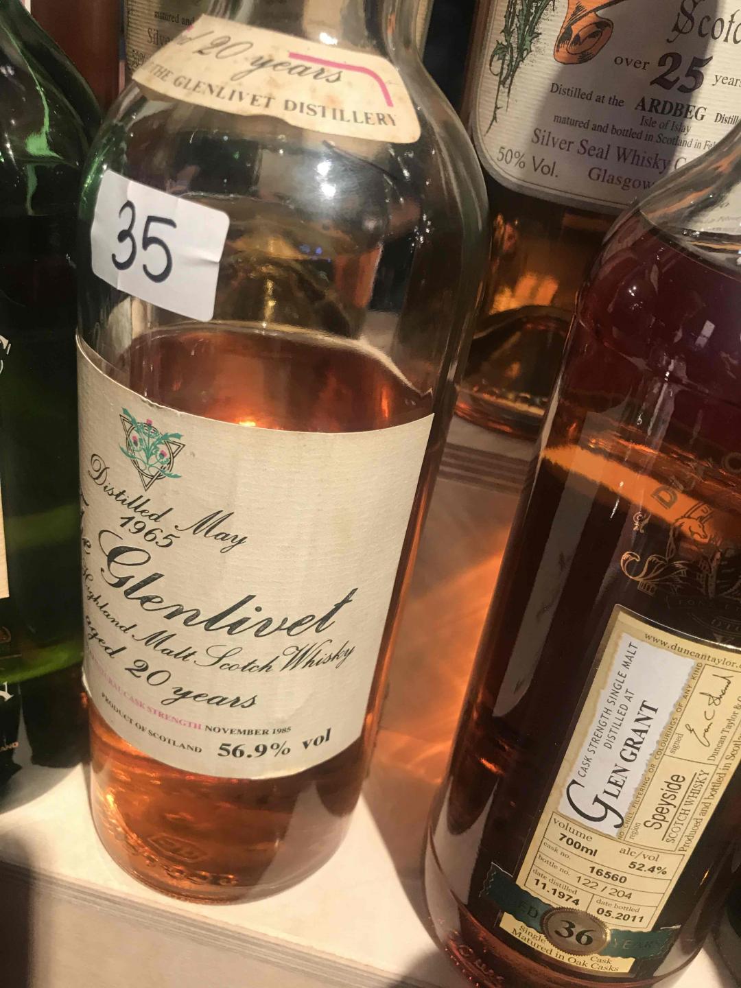 说好的这次来主要是试新酒的，但是见到这些，还能抵抗吗？I can resist anything except temptation.