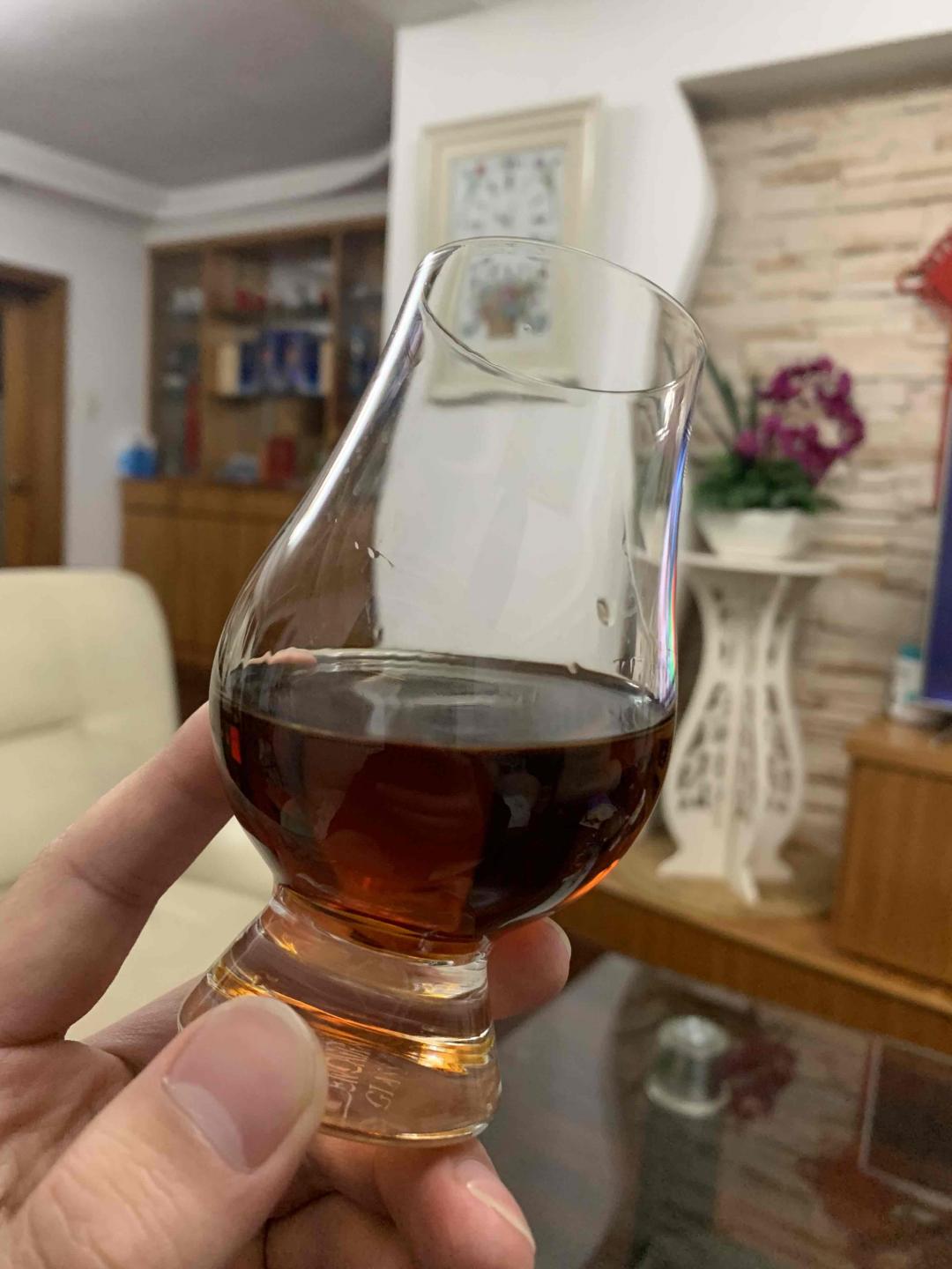 天太冷了，逃回家喝杯酱油取取暖