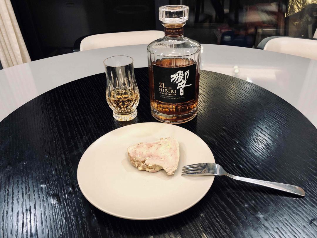 这是一个流行离开的世界， 但是我们都不擅长告别。