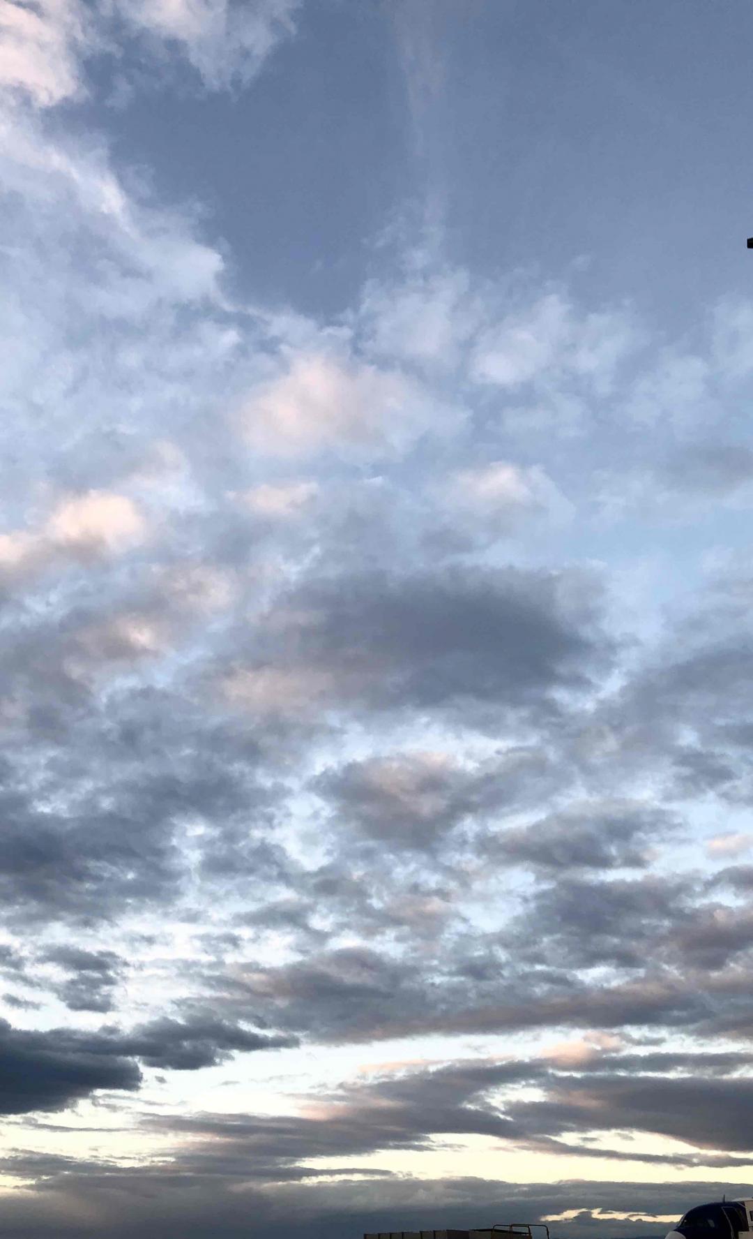 回国<img src='https://sdata.whiskyworm.com/xcxpics/emoji_83.png' class='emoji' />