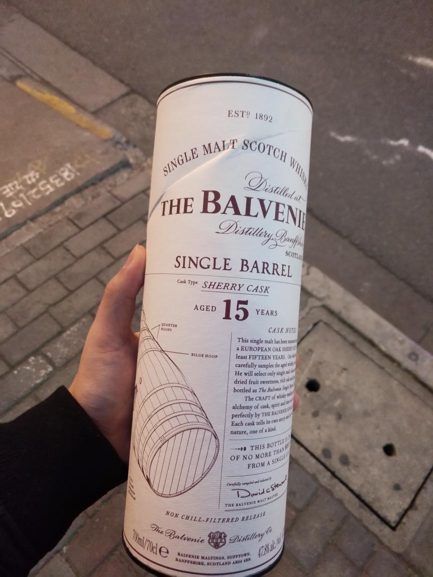 带支酒去蹭饭😄