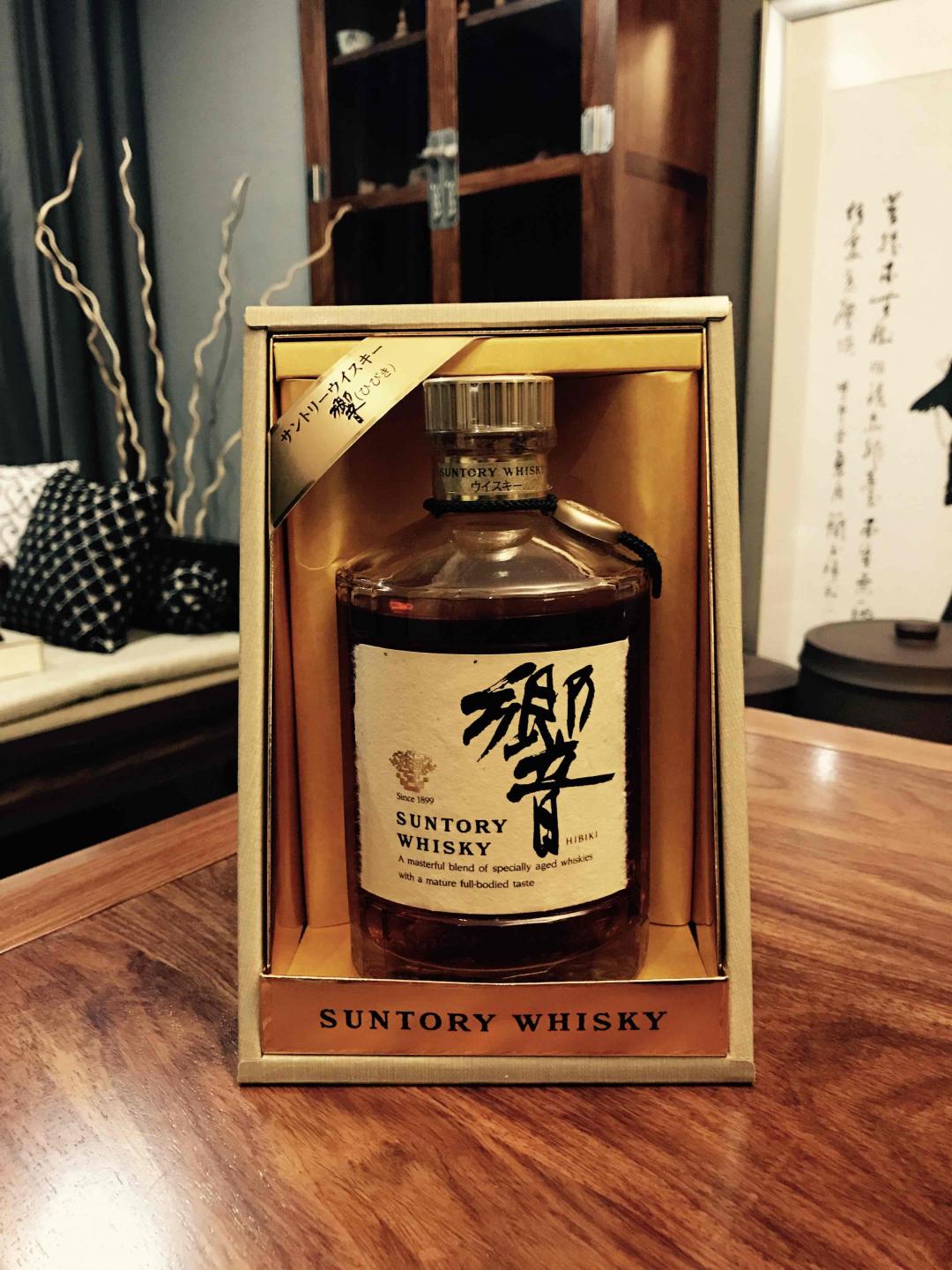 難得老威士忌～金花響<img src='https://sdata.whiskyworm.com/xcxpics/emoji_1.png' class='emoji' /><img src='https://sdata.whiskyworm.com/xcxpics/emoji_1.png' class='emoji' /><img src='https://sdata.whiskyworm.com/xcxpics/emoji_1.png' class='emoji' />