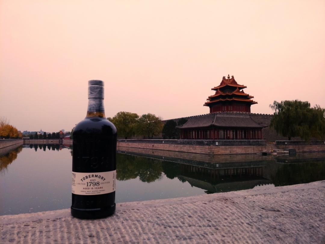 兰芷清露醉秋风