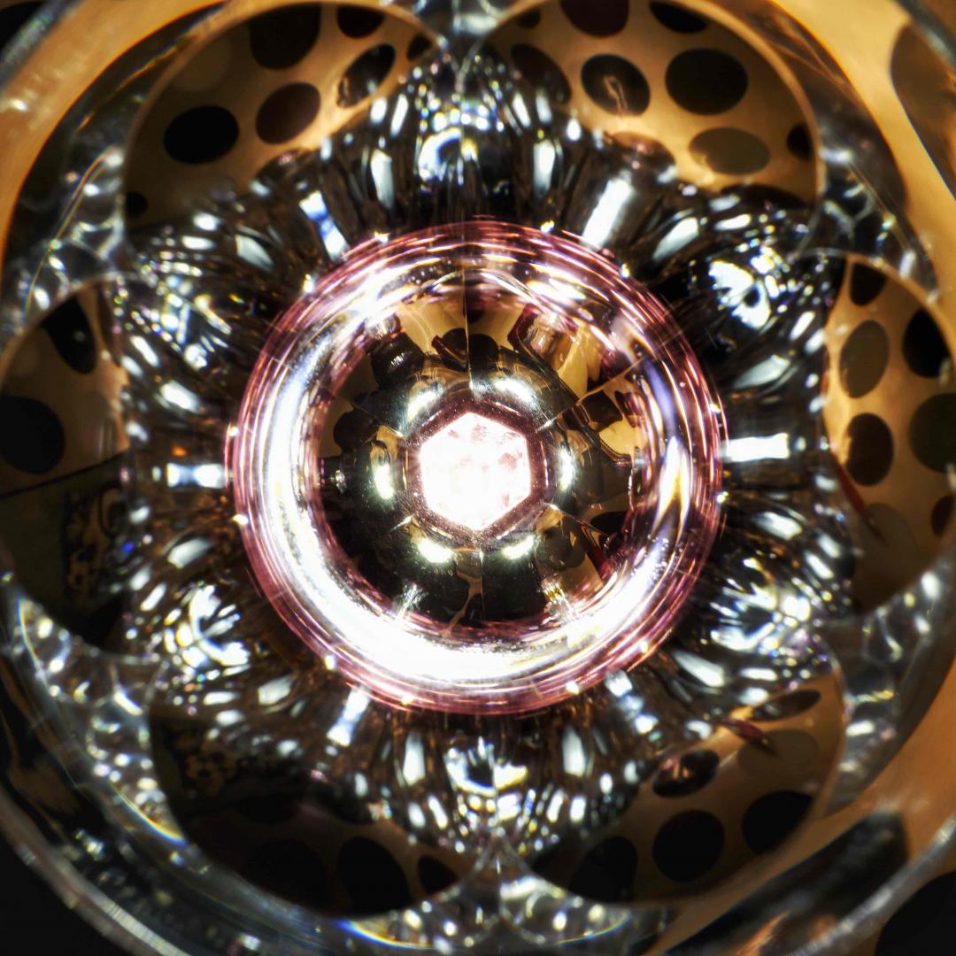 大大小小的杯纸…